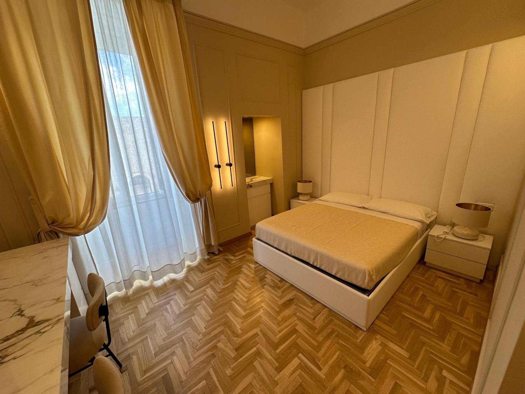 Palazzo Bonomi Hotel Бишелие Екстериор снимка